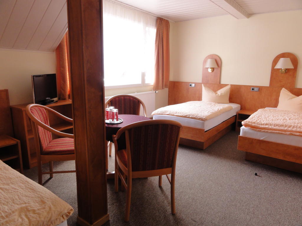 Hotel Garni Melchendorf Erfurt Zimmer foto